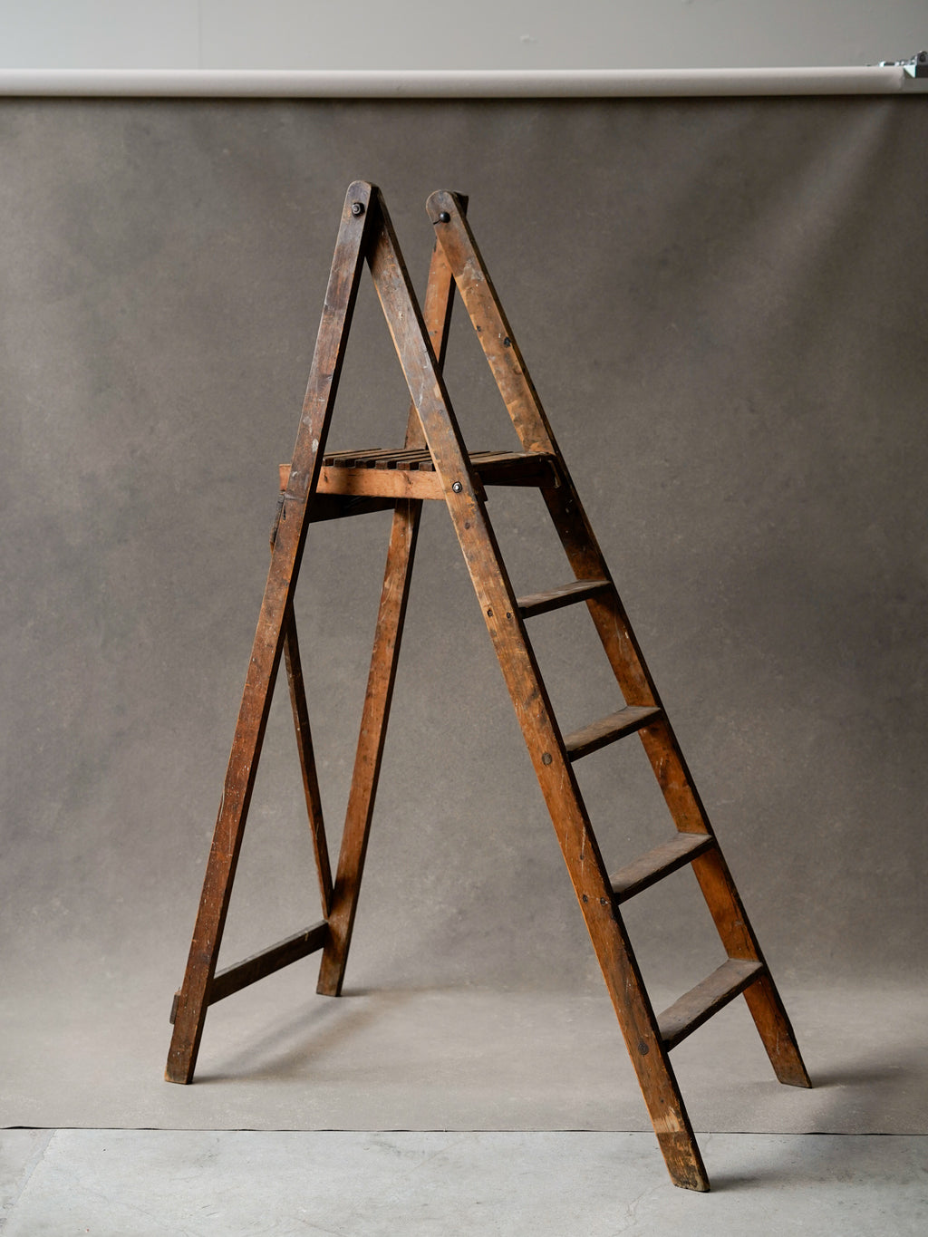 French Harvest Ladder