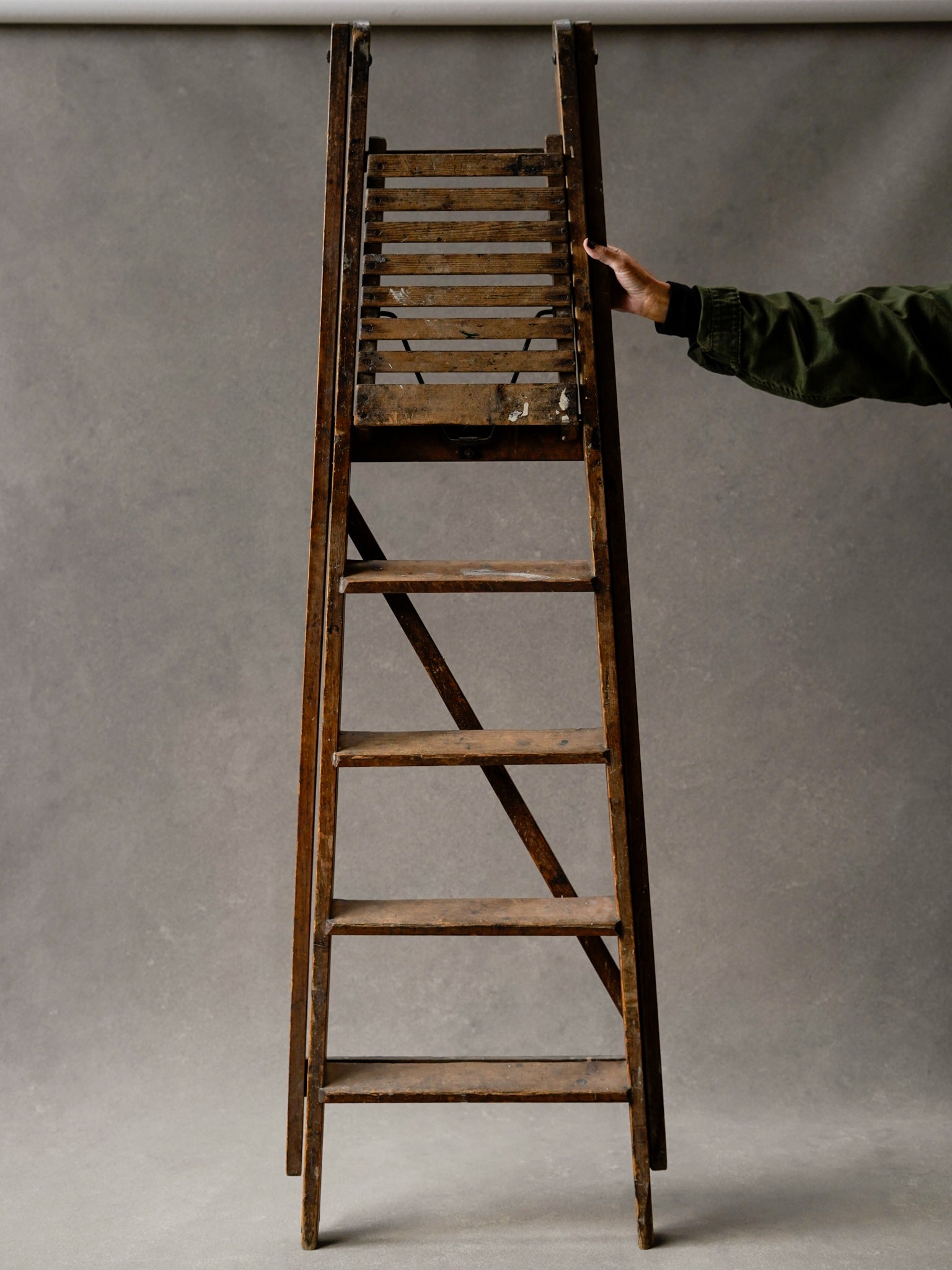 French Harvest Ladder