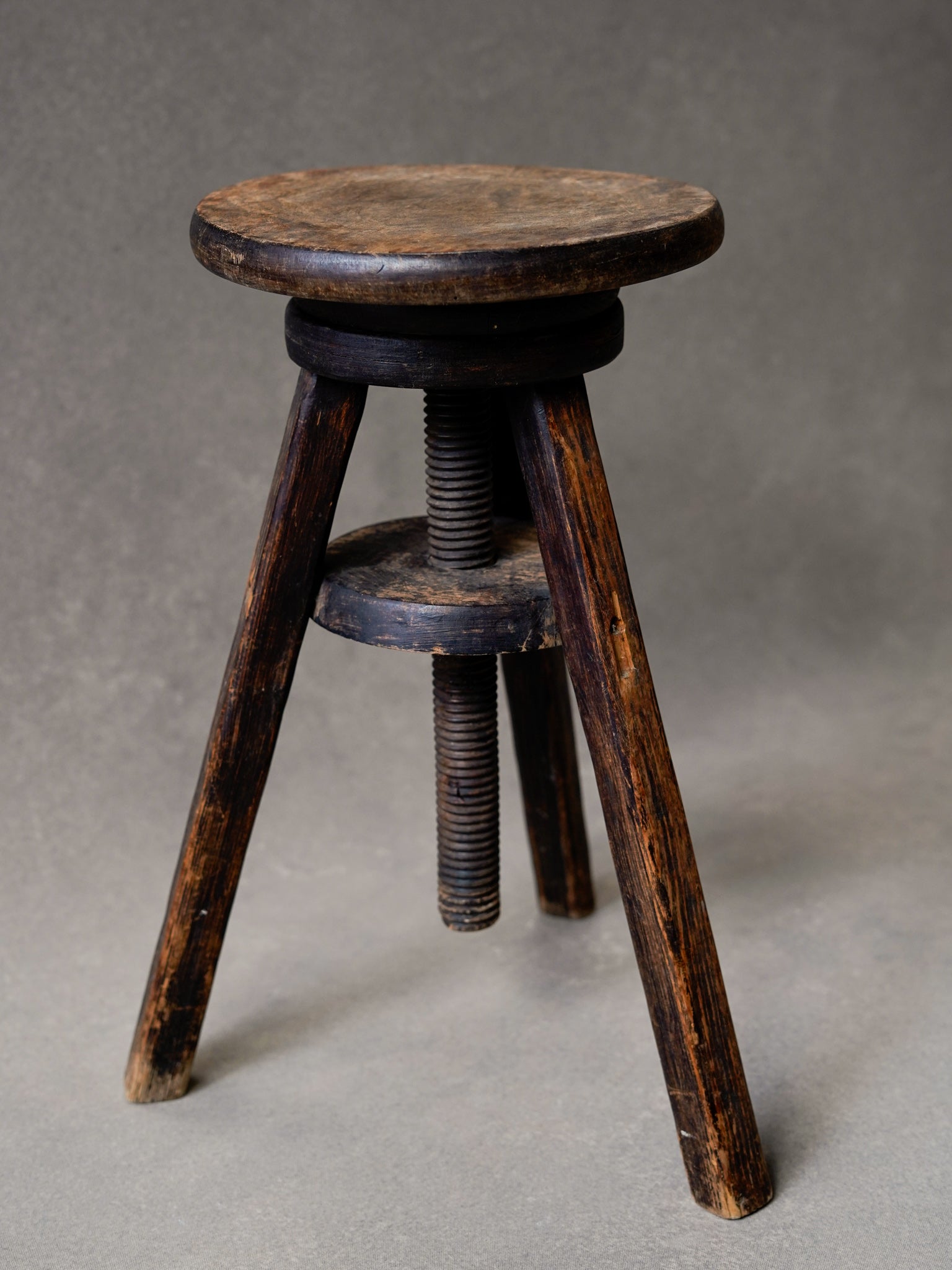 Swivel Stool