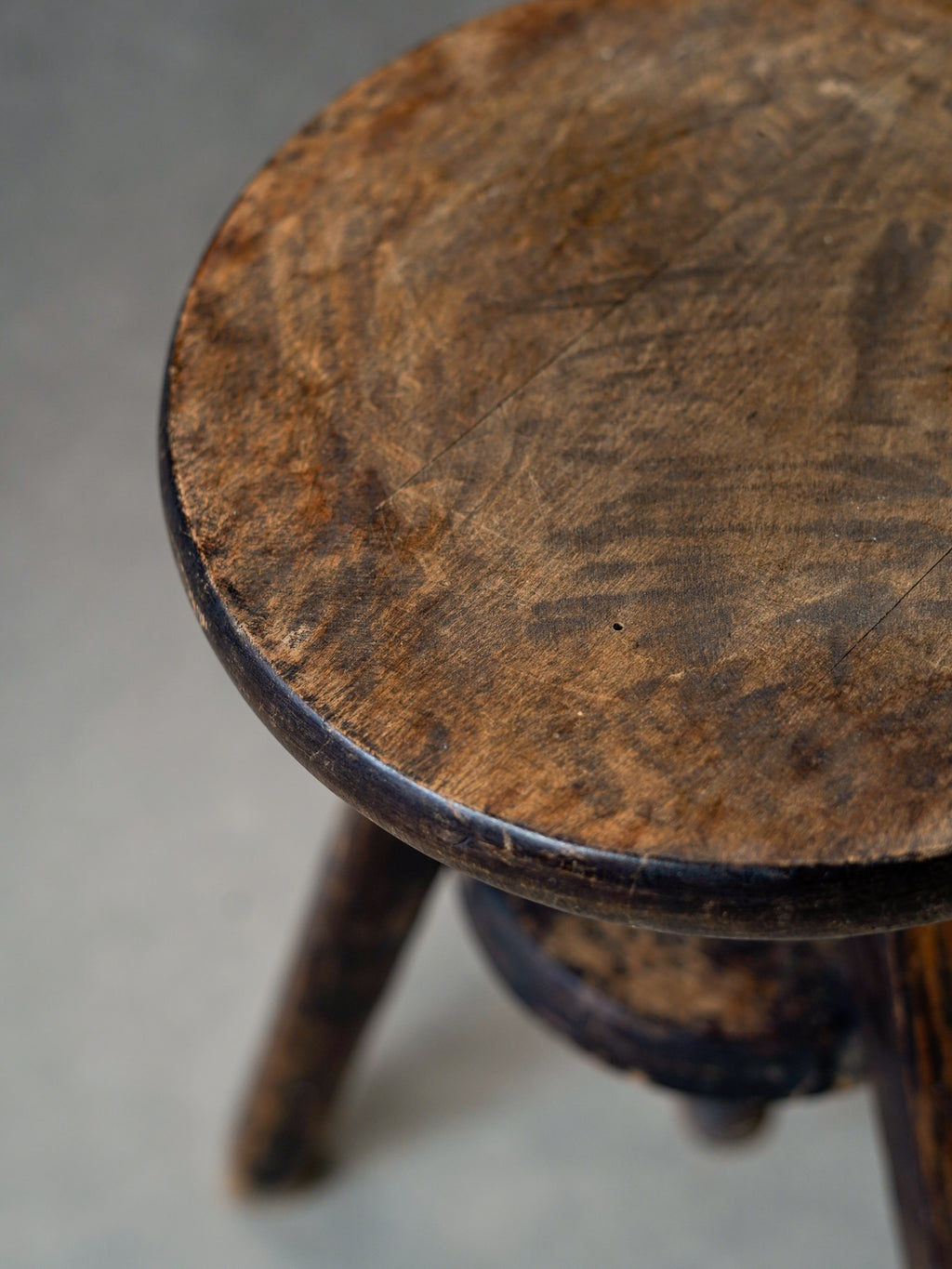 Swivel Stool