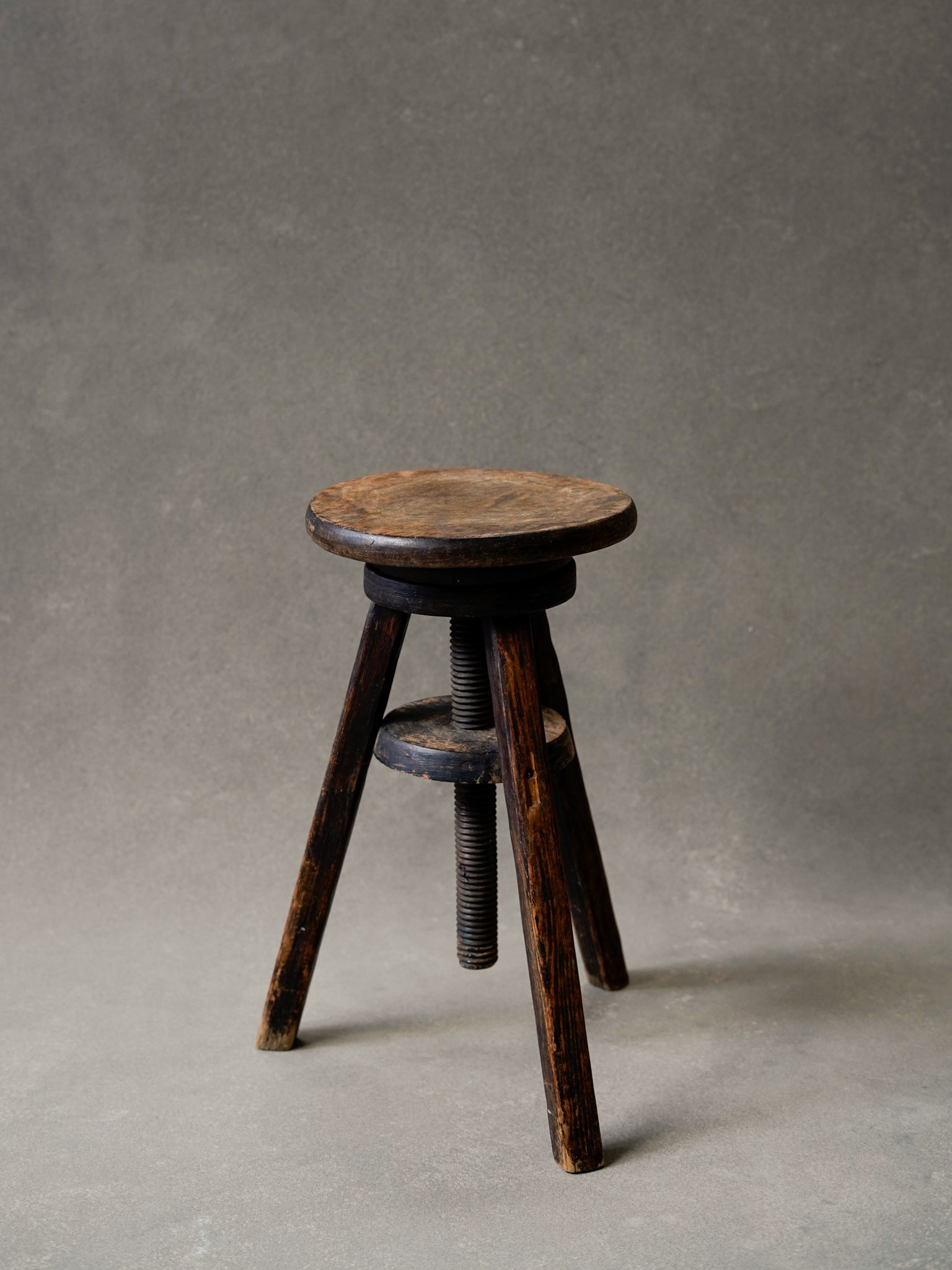 Swivel Stool